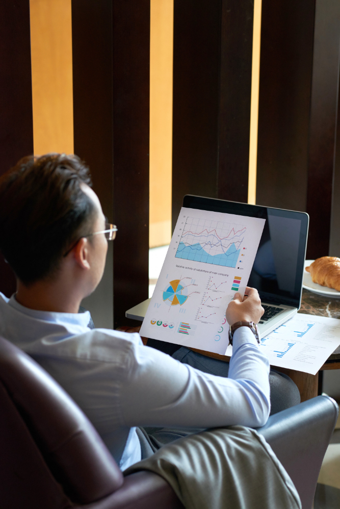 Paid Advertising vs. Organic Marketing: Where Should You Invest First?